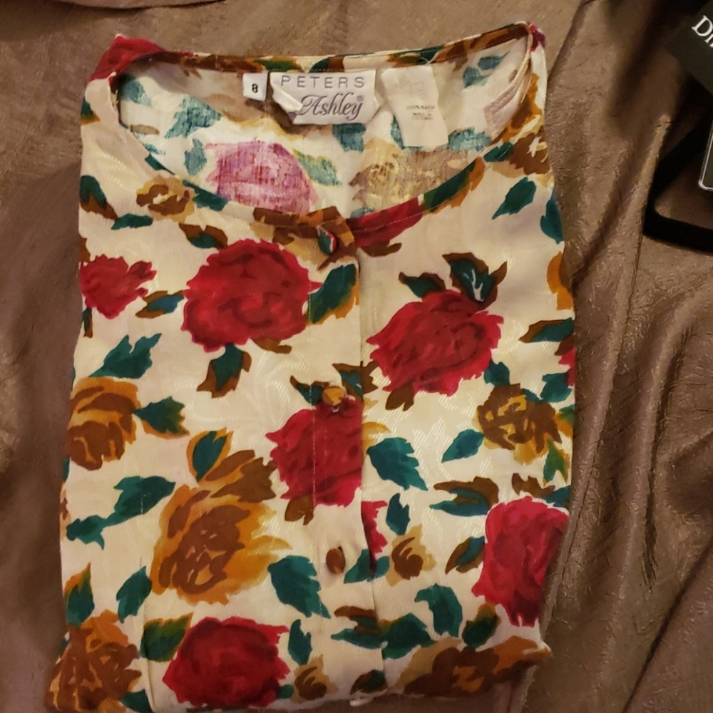 Blouse - Picture 8 of 8